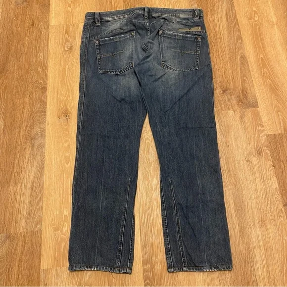 Diesel Darron Regular Slim Tapered Denim Jeans ORBE4 Wash Button Fly 36x32 - Picture 2 of 10